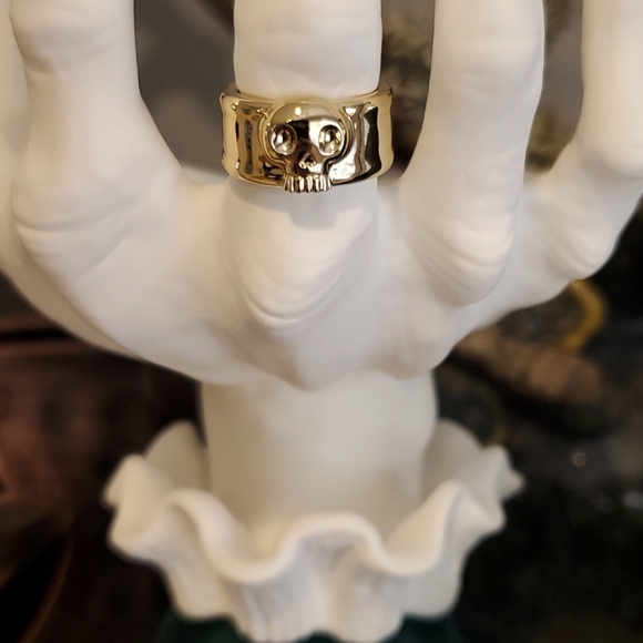 Bath & Body Works Witch Hand Halloween pedestal candle holder LAST ONE - Picture 5 of 5